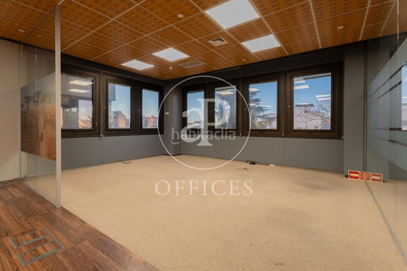 Foto e255cace-1aaf-4278-a545-b2bc878cbf7a. Rent office space with heating in Atalaya Madrid