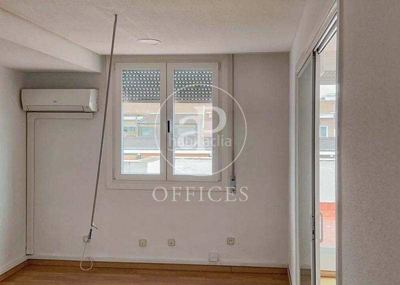Foto 94b1af2a-8d99-4453-982f-d5231f54c802. Rent office space with heating in Universidad-Malasaña Madrid