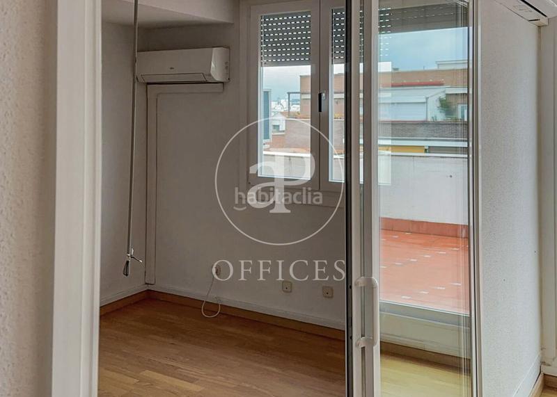 Foto 96819617-fb71-4834-af48-4000ce3c42e6. Rent office space with heating in Universidad-Malasaña Madrid