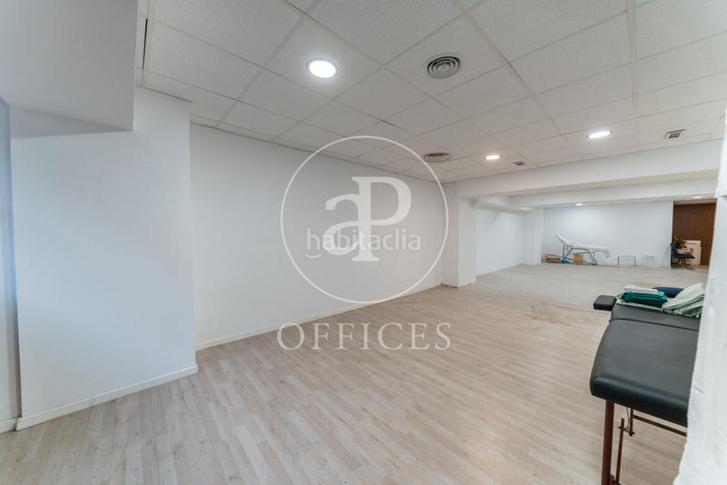 Foto 2b54e5d6-fc77-44c4-a03b-5e8e143ac7d7. Office space with heating in Castillejos-Cuzco Madrid