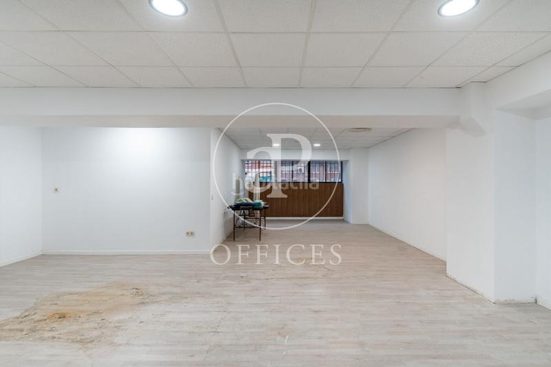 Foto 4a5a9245-fc57-46c6-ad26-eeef189a8126. Office space with heating in Castillejos-Cuzco Madrid