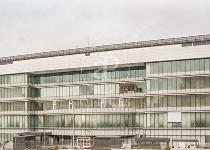 Foto b6ba3927-a871-467d-ad80-8bd9502ba4ee. Rent office space with heating in San Juan Bautista Madrid