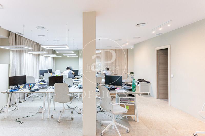 Foto 407db803-deb8-40f7-b36e-36755f8d4e93. Office space in Argüelles Madrid