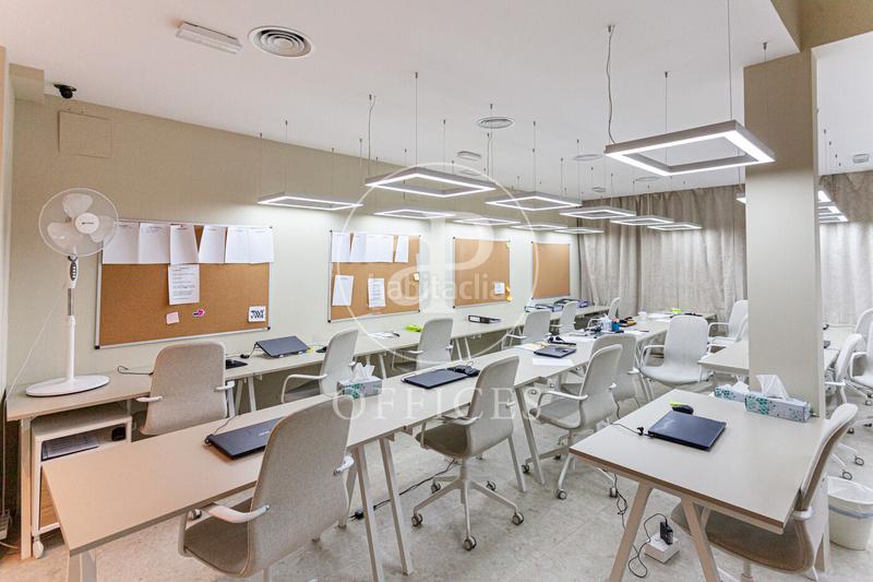 Foto 5fa0c0f4-9614-4641-908d-989773fc0dcb. Office space in Argüelles Madrid
