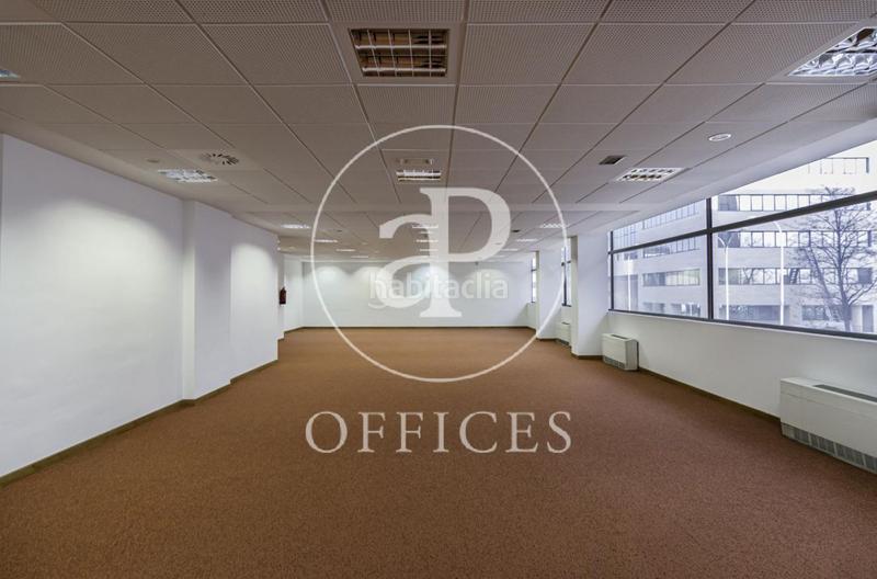 Foto 12ec8d6e-e555-4f30-a561-9b5ec0650aaa. Affitto ufficio con riscaldamento in Aeropuerto Madrid