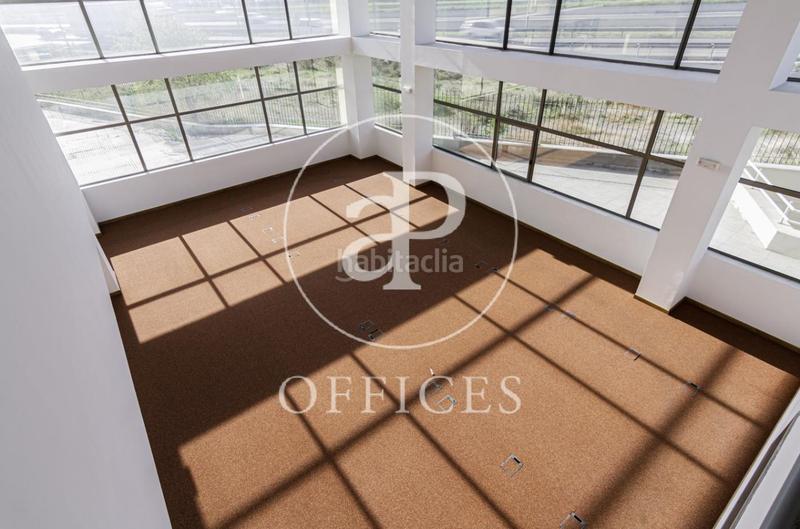 Foto 30ff61e8-2c04-4717-8444-4ca11c5ed581. Affitto ufficio con riscaldamento in Aeropuerto Madrid