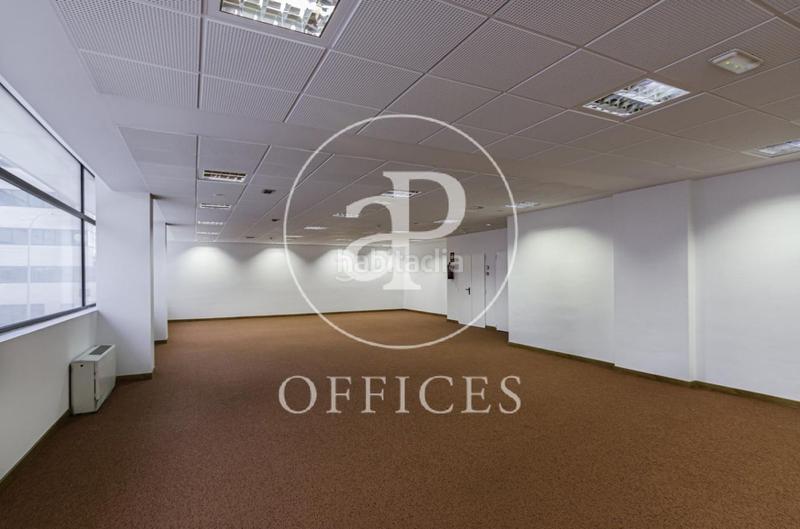 Foto af886a9e-65d9-4fdc-b47c-2c6e7dd9ea41. Miete büro mit heizung in Aeropuerto Madrid