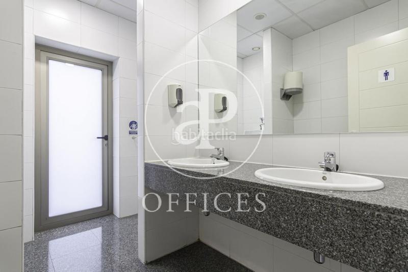 Foto 478cc580-1962-4bc7-904d-4f011038021e. Location bureau avec chauffage dans Aeropuerto Madrid