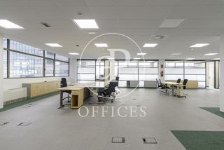 Rent Office space  Av. sur del aeropuerto de barajas. Oficina en alquiler en barajas