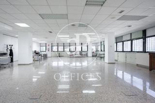Lloguer Oficina  C. de manuel tovar. Oficina en alquiler junto al hospital ramn y cajal.