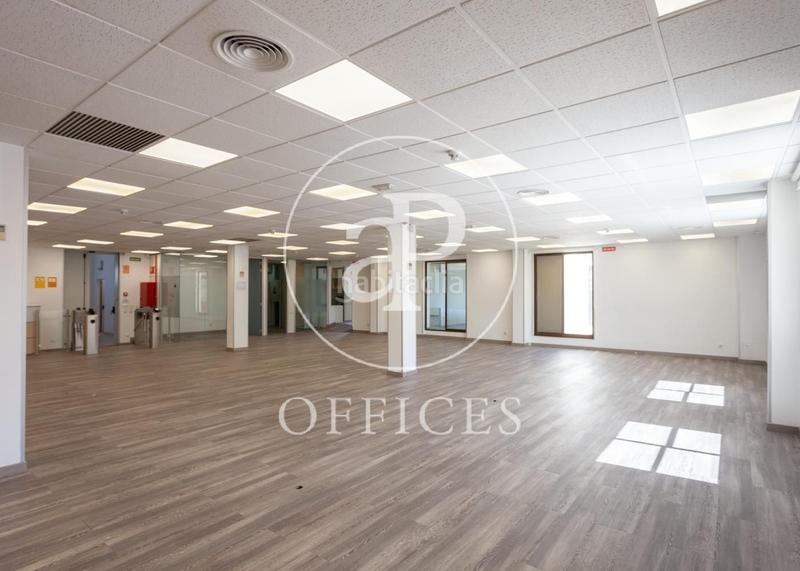 Foto 10f31361-aee4-4c2e-b2f6-d8fa1a415ff2. Ufficio in c. de manuel tovar 33 in Tres Olivos-Valverde Madrid