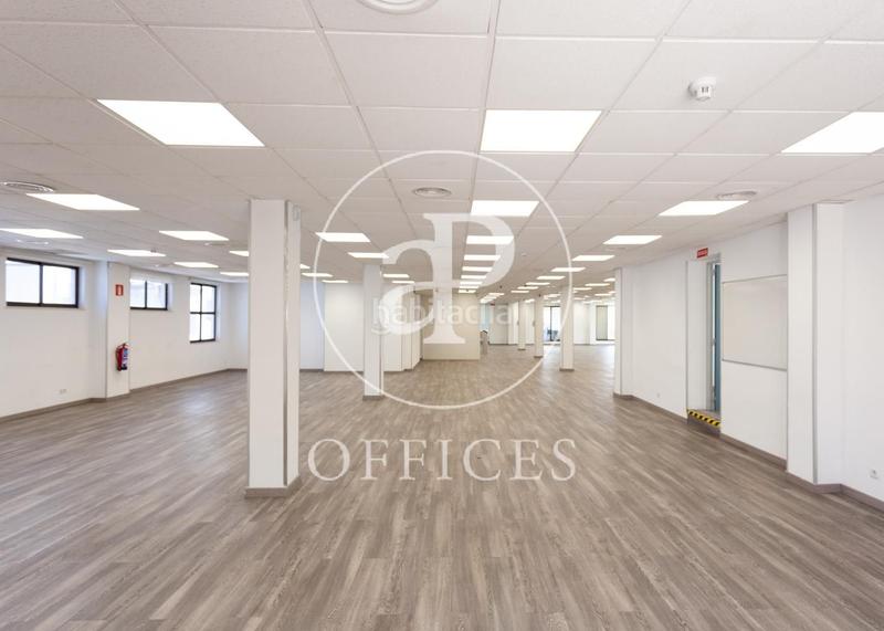 Foto 69011674-357c-4e3d-822d-930a41e6e090. Ufficio in c. de manuel tovar 33 in Tres Olivos-Valverde Madrid