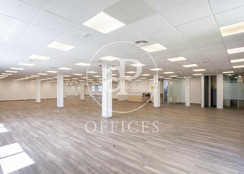 Foto 6ac3ba9f-28b3-486b-95b1-0d628f5fe76c. Ufficio in c. de manuel tovar 33 in Tres Olivos-Valverde Madrid