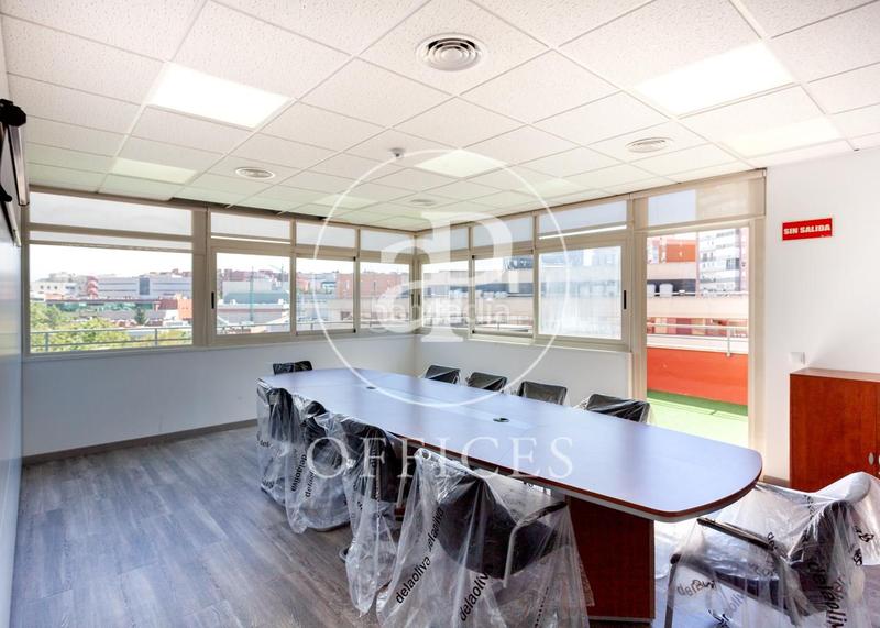 Foto 9016ad7b-fca8-4bf6-a222-1dc5017cb1bb. Ufficio in c. de manuel tovar 33 in Tres Olivos-Valverde Madrid