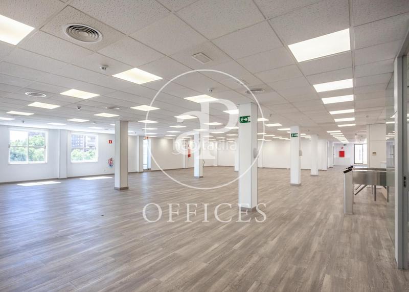 Foto aedcdade-4cba-4c7c-8f08-cb5ae104689c. Ufficio in c. de manuel tovar 33 in Tres Olivos-Valverde Madrid