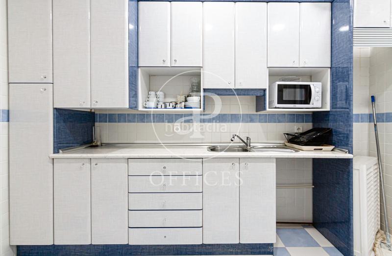 Foto 4bbe0ccf-6536-4c09-a35b-cd612a4d4a73. Büro mit heizung in El Viso Madrid