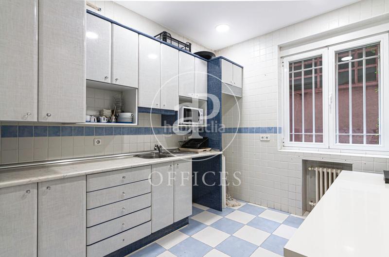 Foto fff3e01d-98ac-41d7-bae1-f769e89d46e9. Büro mit heizung in El Viso Madrid