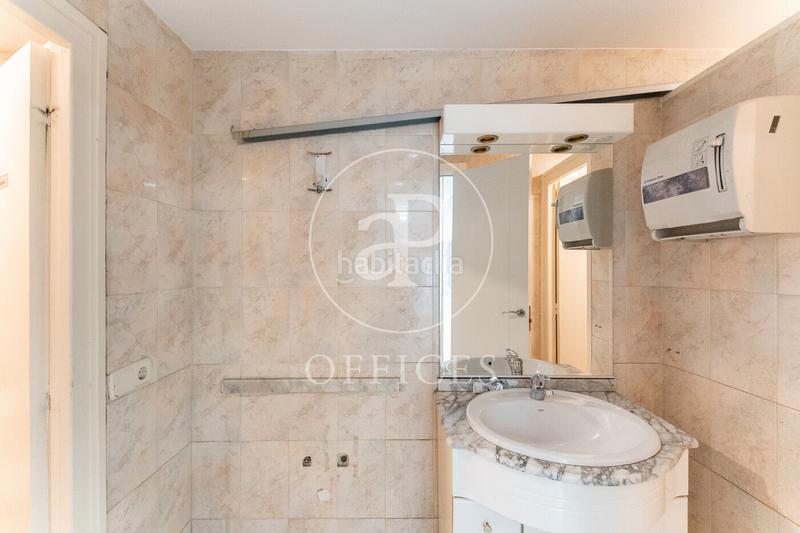 Foto ebff1d55-2968-4c2d-ae7c-9e97ec8539cc. Lloguer oficina amb calefacció a Nueva España Madrid