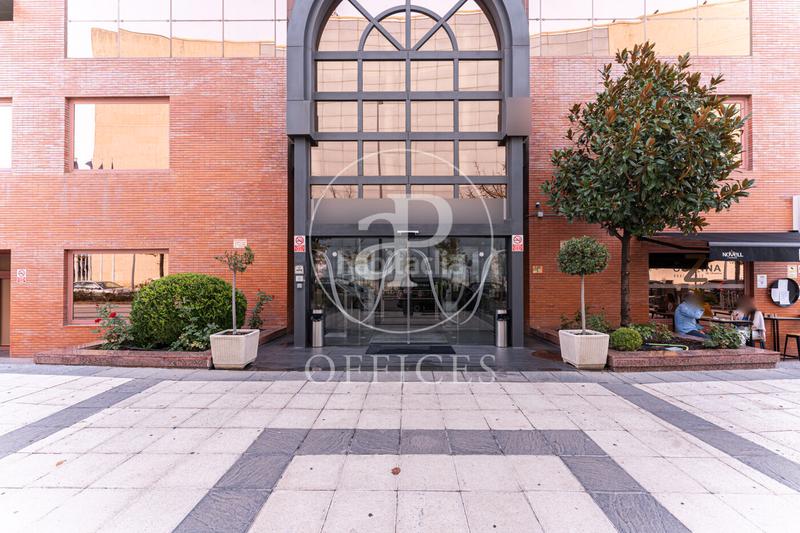 Foto 552a4aca-6b73-4418-a289-743e07e3c442. Rent office space with heating in Corralejos-Campo de las Naciones Madrid
