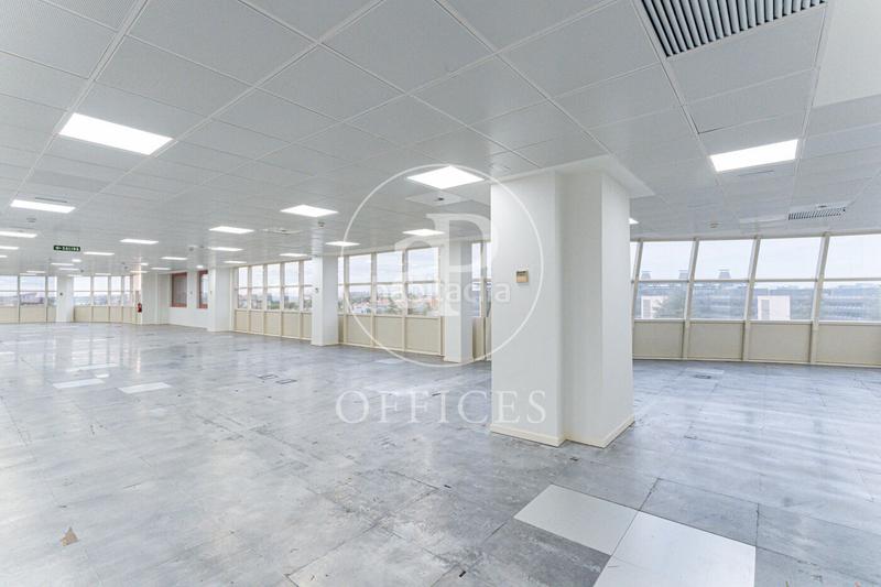 Foto 700bde10-9acc-4b6f-82c7-92151155f900. Rent office space with heating in Corralejos-Campo de las Naciones Madrid