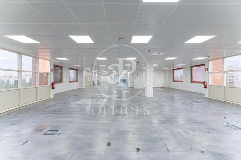 Foto 70e3fead-9137-41db-9ecc-86c0968470ab. Rent office space with heating in Corralejos-Campo de las Naciones Madrid