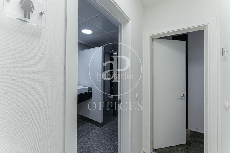Foto 836f9380-fdaf-426a-822c-514c4b011a58. Rent office space with heating in Corralejos-Campo de las Naciones Madrid