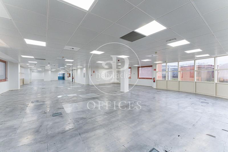 Foto 9802c476-73ea-42e3-8744-da19484cb3f4. Rent office space with heating in Corralejos-Campo de las Naciones Madrid