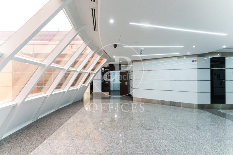 Foto c8229aa4-9979-4fc1-b848-849f5f03ebbf. Rent office space with heating in Corralejos-Campo de las Naciones Madrid
