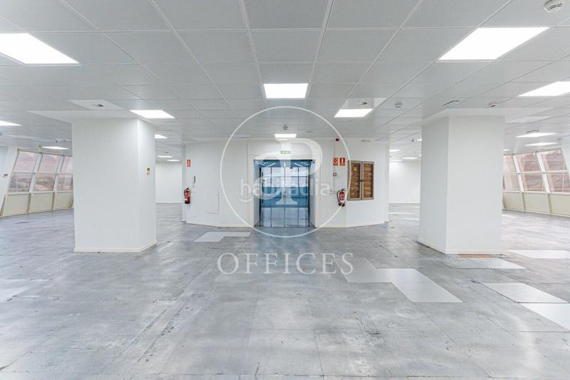Foto dbf95803-8a64-4299-8429-747f75e9b52b. Rent office space with heating in Corralejos-Campo de las Naciones Madrid