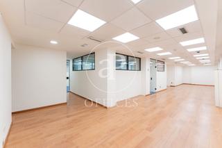 Büro in C. de Ramírez de Arellano