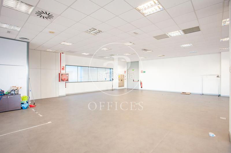 Foto 1be1c77c-373f-4faa-b6b8-f565b5db5bd1. Rent office space with heating in Zona Industrial Alcobendas