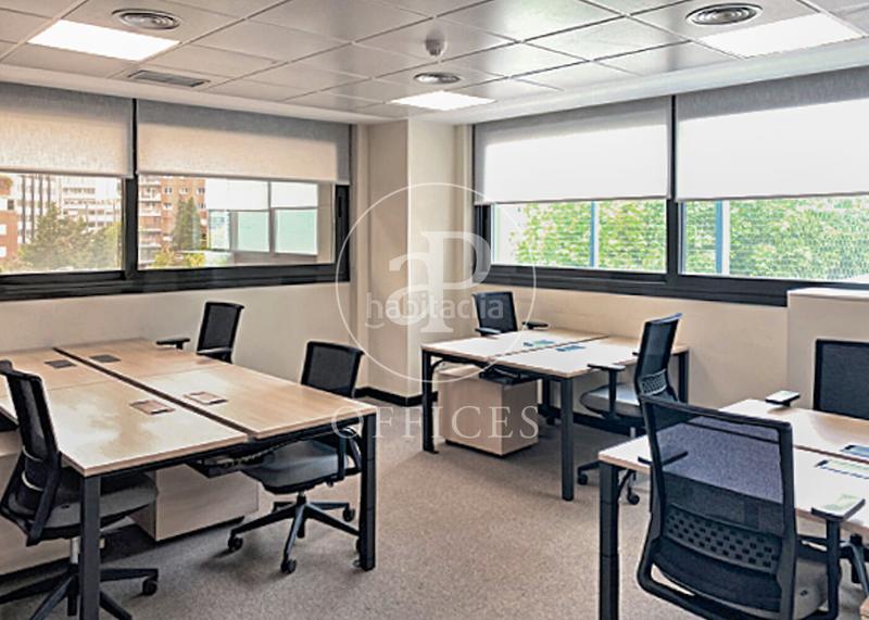 Foto 30e8266b-7b62-4686-b451-ed00a32d93e0. Rent office space with heating in El Viso Madrid