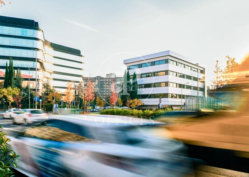 Foto 7d728bfd-9a05-4c45-837d-b756efc5de56. Rent office space with heating in El Viso Madrid