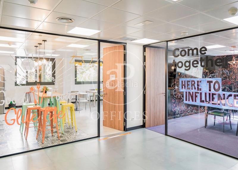 Foto 806ae0f2-502c-4ca1-906e-54cf24e769f8. Rent office space with heating in El Viso Madrid