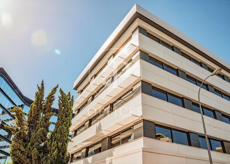 Foto a2cca6b0-b2a7-4af2-bd47-702ab1da6a3f. Rent office space with heating in El Viso Madrid