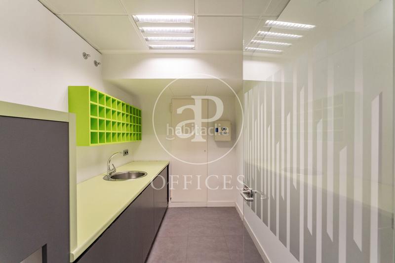 Foto c4efa7f9-16a9-4df4-8ba1-600361d47603. Location bureau avec chauffage dans Almagro Madrid