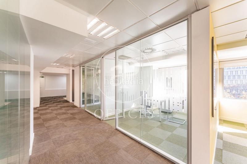 Foto 50bfa0bd-4bdf-4f02-9550-d2a849bd29e1. Rent office space with heating in Almagro Madrid