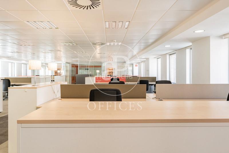 Foto 50c653ad-5d1a-4771-8a6e-aad9d5a65ccb. Rent office space with heating in Almagro Madrid