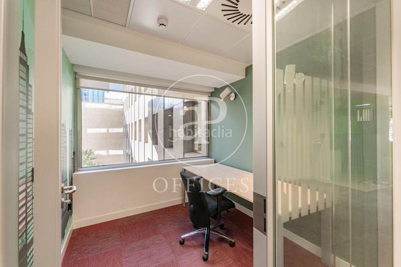Foto ba9faed6-bbd5-4061-9aaa-98f3c0cda2f4. Rent office space with heating in Almagro Madrid
