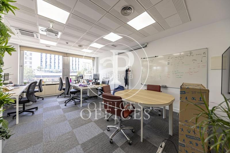 Foto 60c22129-c757-4da6-966b-6075ee336209. Affitto ufficio con riscaldamento in Cuatro Caminos - Azca Madrid