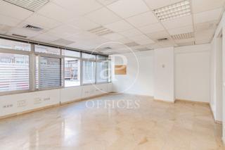 Office space  C. de orense. Oficina en venta en calle orense.