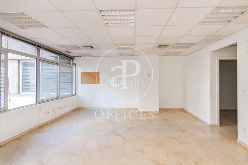 Foto 9f0cc1e7-46f8-4e1f-ac52-df18499172dd. Bureau avec chauffage dans Cuatro Caminos - Azca Madrid