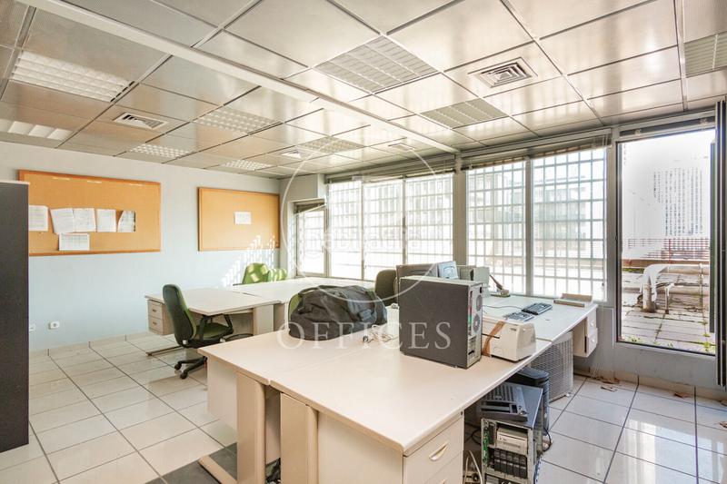 Foto d8e4a7a7-6ccd-4faa-adab-21811ec107e9. Office space with heating in Cuatro Caminos - Azca Madrid
