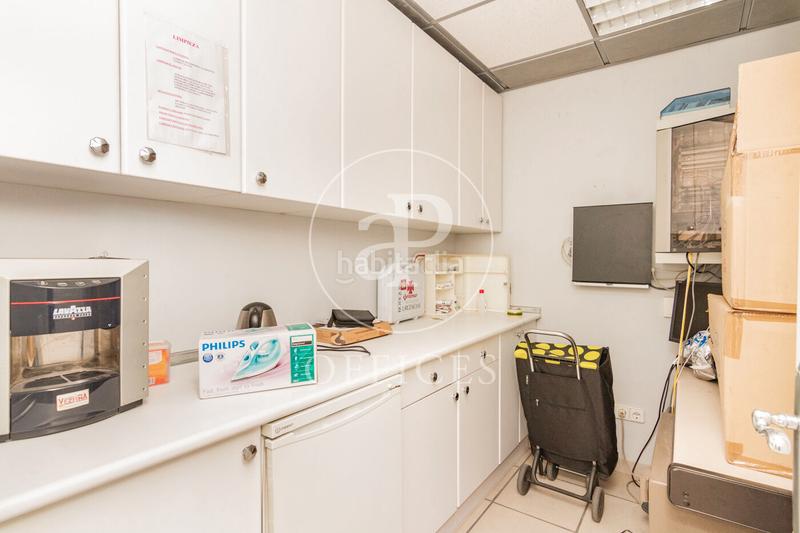 Foto f14477cc-8540-4009-8f8c-7815979a51dc. Office space with heating in Cuatro Caminos - Azca Madrid