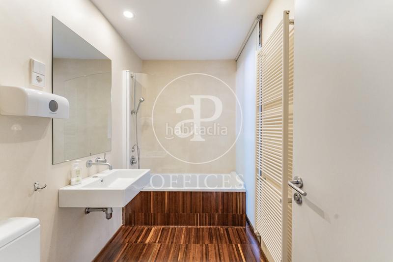 Foto 0a95ff8e-85ea-4575-9255-523ae66018d9. Oficina amb calefacció a Goya Madrid