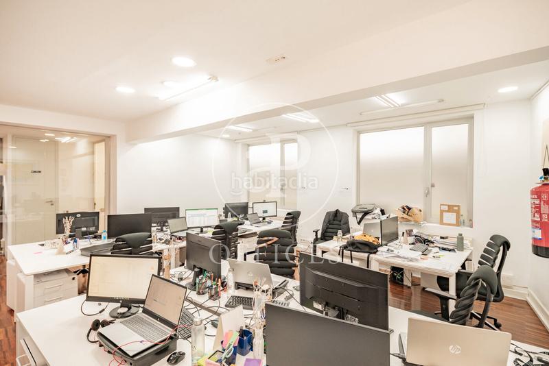 Foto d96b4fdd-5dba-40a9-b79b-045e5c31cd71. Oficina amb calefacció a Goya Madrid