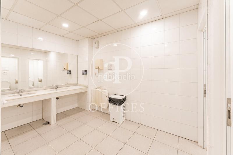 Foto e147b782-aeda-4762-a38d-27d0f5b18e67. Location bureau avec chauffage dans Guindalera Madrid