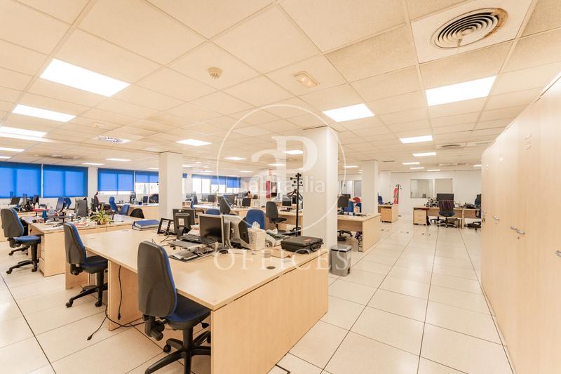 Foto 4c30ee87-7216-4d76-8733-08e7e5432a9e. Rent office space with heating in Guindalera Madrid