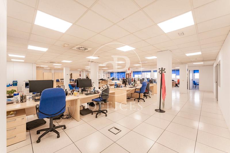 Foto 6f38ca67-2c77-4882-9315-0b2187630312. Rent office space with heating in Guindalera Madrid