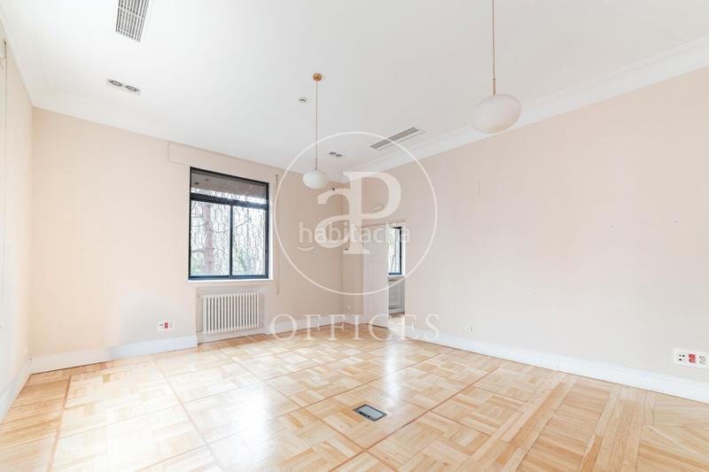 Foto fdbdeabd-11cd-44a3-9a63-73d31a0f1862. Alquiler oficina  en alquiler en mártires de alcalá en Madrid